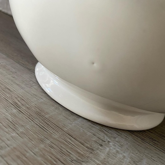 Rae Dunn Tea Pot - Picture 6 of 6